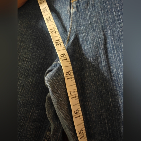 Women's Christopher & Banks Stretch Blue Jean Capris Size 16 - Picture 5 of 5